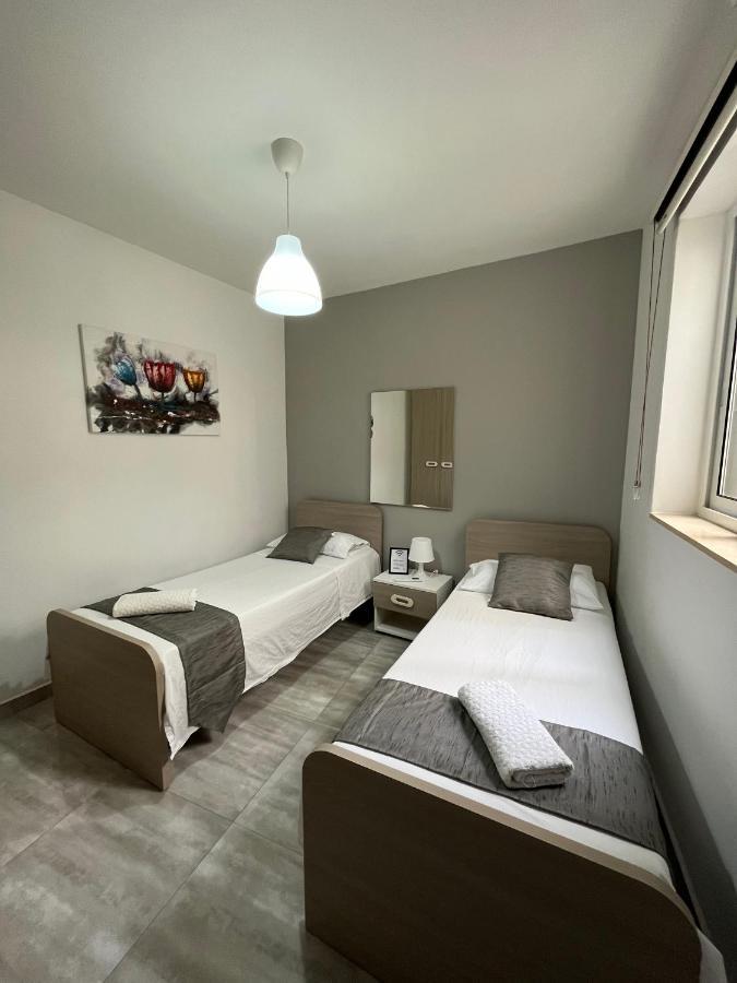 F8 Modern And Bright Apartment In Malta Мсида Экстерьер фото